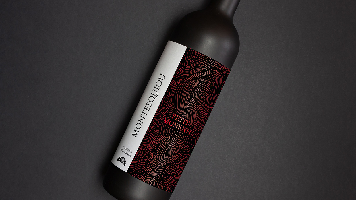 Etiquette de vin petit Monein domaine Montesquiou